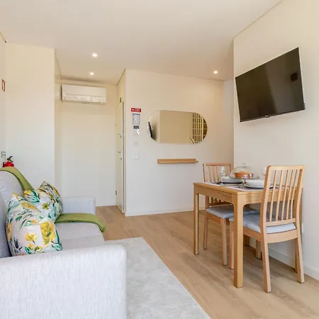 Hostwise - Premium & Modern Building Apartamento *