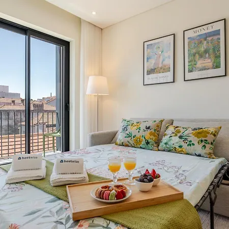 Hostwise - Premium & Modern Building Oporto
