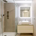 Hostwise - Premium & Modern Building Lejlighed