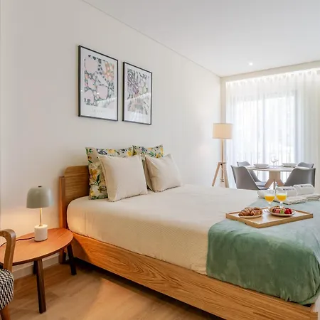 Hostwise - Premium & Modern Building * ポルト