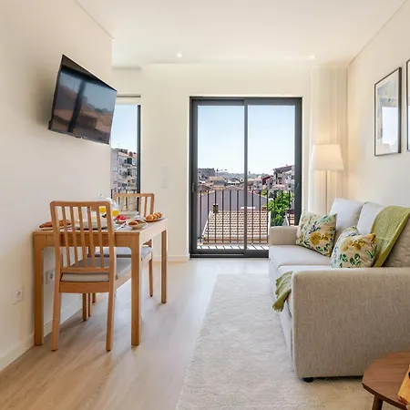 Hostwise - Premium & Modern Building Apartment