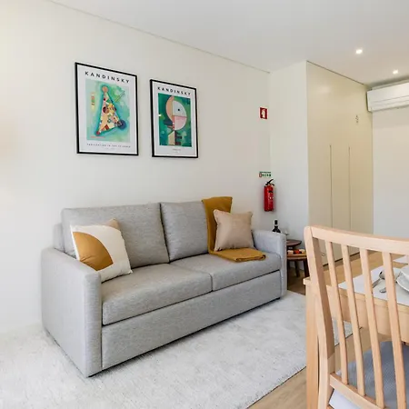 Hostwise - Premium & Modern Building *