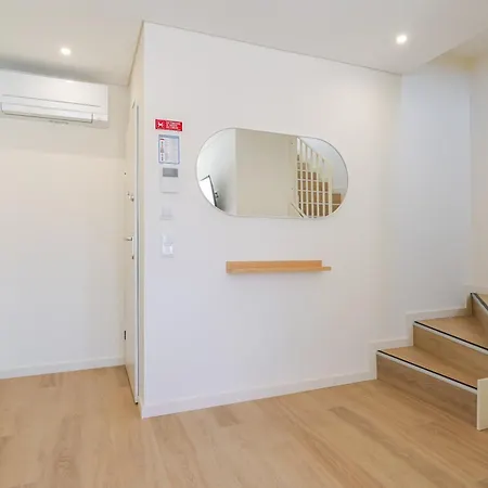 Apartment Hostwise - Premium & Modern Building *