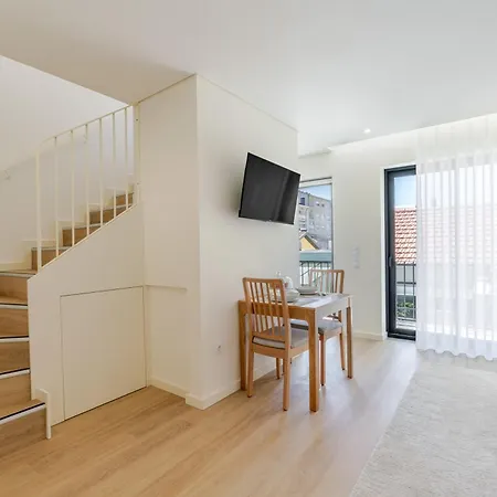 Apartment Hostwise - Premium & Modern Building *