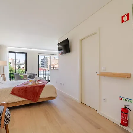 Apartment Hostwise - Premium & Modern Building Porto
