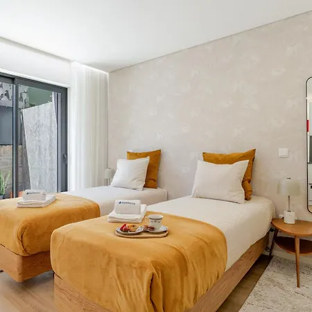 Apartment Hostwise - Premium & Modern Building