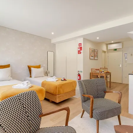 Hostwise - Premium & Modern Building Apartment *