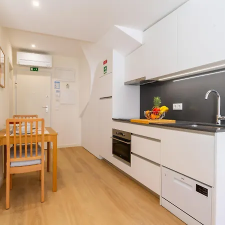 Hostwise - Premium & Modern Building