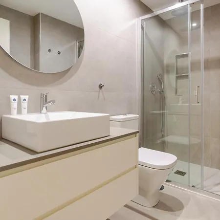 Apartment Hostwise - Premium & Modern Building *