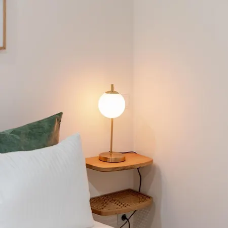 Hostwise - Premium & Modern Building Apartment Porto