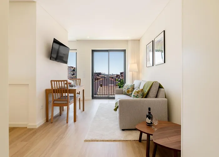 Hostwise - Premium & Modern Building