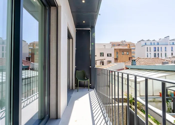 Hostwise - Premium & Modern Building Πόρτο