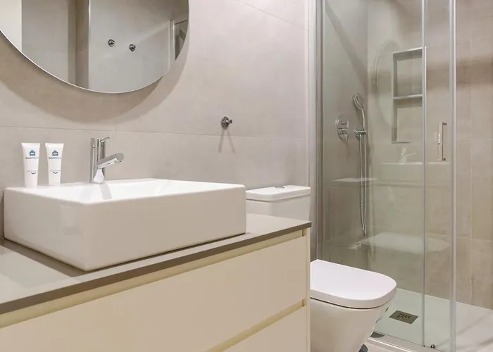 Διαμέρισμα Hostwise - Premium & Modern Building *