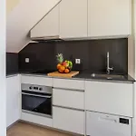 Hostwise - Premium & Modern Building Apartament *