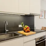 Hostwise - Premium & Modern Building Apartament Porto